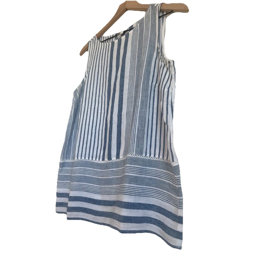 NWOT J.Jill Women’s Love Linen Sleeveless Linen Top Blue And White Size Small